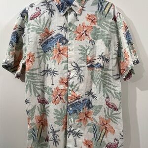 Izod Saltwater Classics size XL Hawaiian Floral Men's Short Sleeve Shirt
